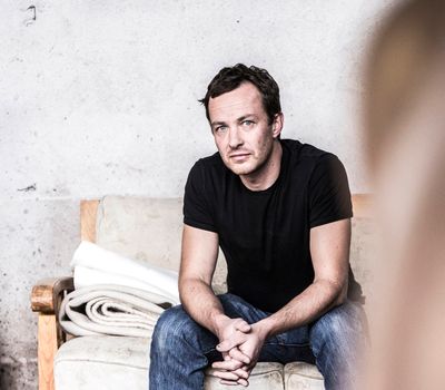Aron Demetz foto credit helge kirchberger.jpg