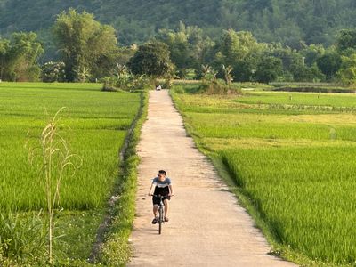 Mai Chau bike.jpeg
