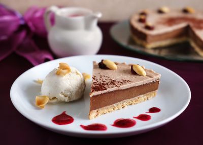 Snickers pie