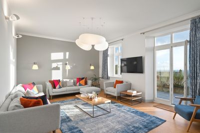 perfect-stays-the-old-school-house-living-area-1.jpg