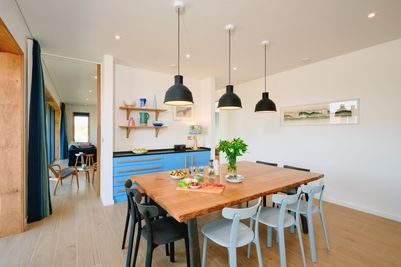 Perfect-Stays-Prennek-House-kitchen-2 (1).jpg