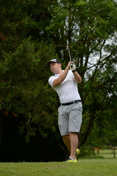 GIMA golfer.jpg