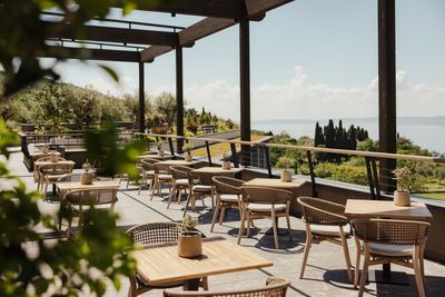 Alex_Moling_web_Osteria_La_Pergola_terrace_1.jpg