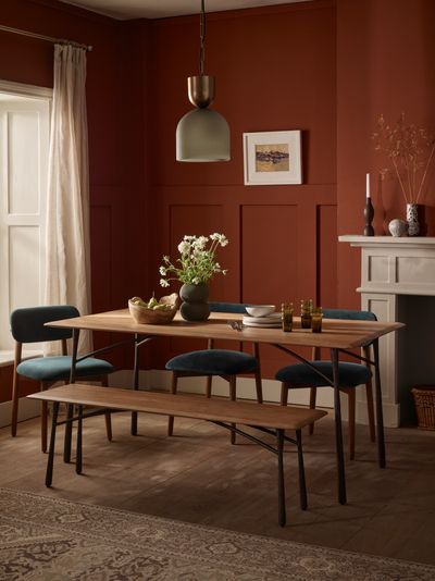 Frida Dining Table