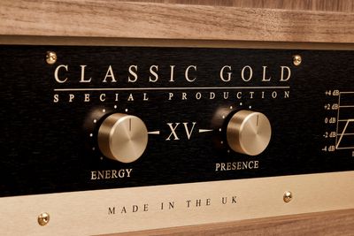 Classic Gold SP XV Control Panel.jpg