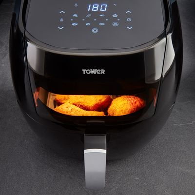 Tower launches new air fryers - kitchenware International