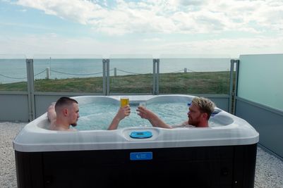 Beachfront spa 3.JPG