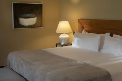 Deluxe Room .jpg