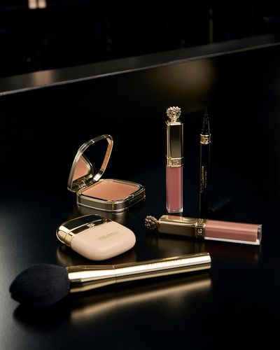 FS_WOMAN_SS25_BEAUTY_BTS_SHOTS_STILL-LIFE_SHOT_IMG_8906_4_5.jpg