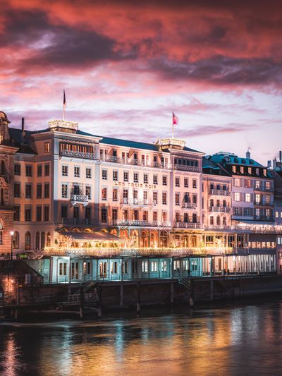 Grand Hotel Les Trois Rois.jpg