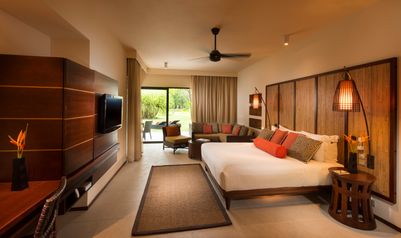 Constance Ephelia, Seychelles - Senior Suite.jpg