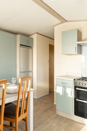 Budleigh Premier 3 Kitchen (2) - Ladram Bay Holiday Park
