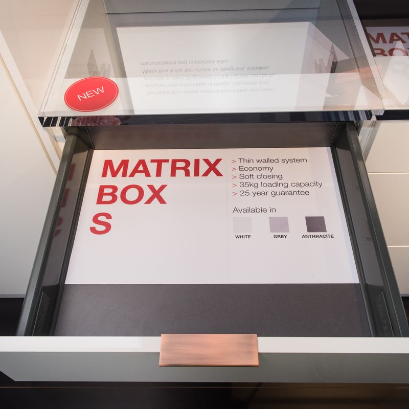 Matrix Box S