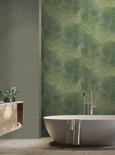 Beautiful Walls Chromatic Palm Leaves - Green sml.jpg