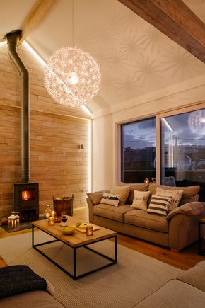 Perfect-Stays-Treasure-House-living-area-dusk.jpg