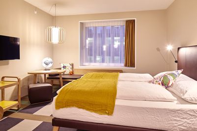 Zimmer Nomad Hotel Basel.jpg
