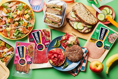 20240520_SqueakyBean_Lunchbox_Group_WithAll3Packaging ret.jpg
