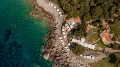 SV_Overview Il Carrubo Beach.jpg