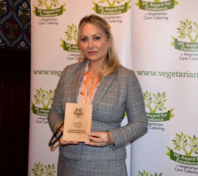 Chefs Hero Product - Marigold Engevita Nutritional Yeast Flakes with VfL ambassador Victoria Featherstone Pearce 