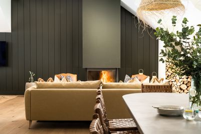 Perfect-Stays-Treyarnon View-living-area-4 (1).jpg