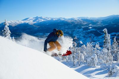 Snowboarder in Voss_Copyright - Norway Home of Skiing.jpg