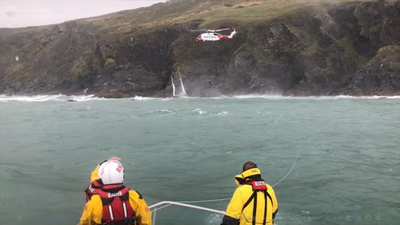 Couple being winched to safety