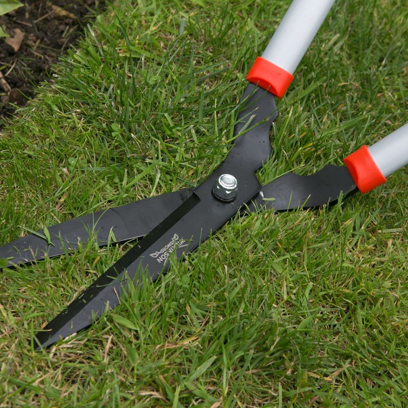 Long Handled Lawn Shears