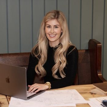 Katie Thomas.jpg