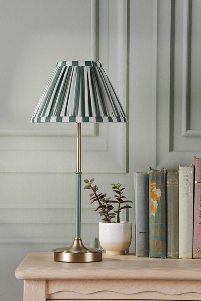 Denwick Table Lamp in Green