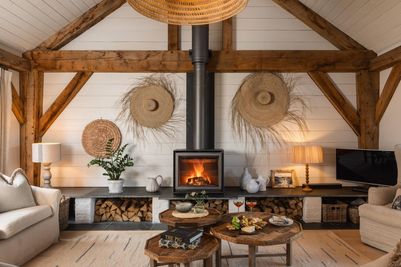 Perfect-Stays-Constantia-living.jpg