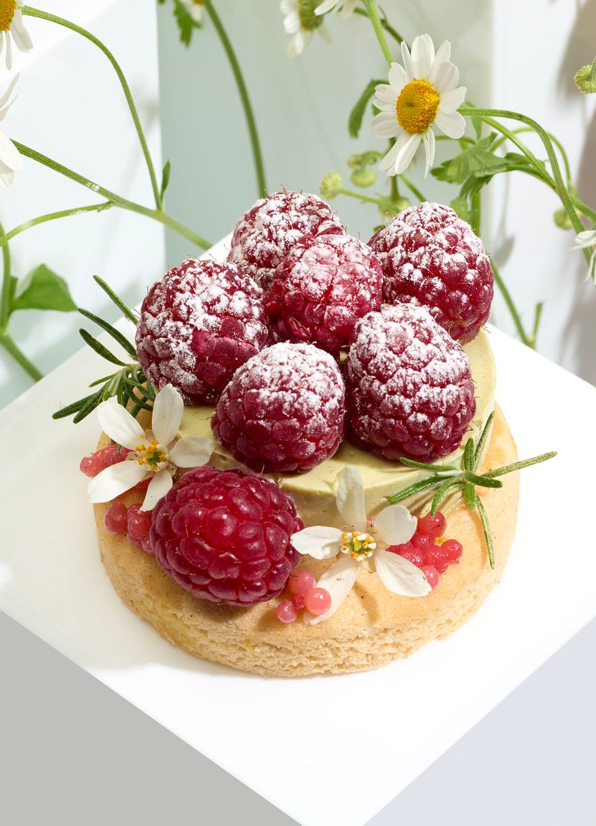 A Twisted Fruit Tartlet