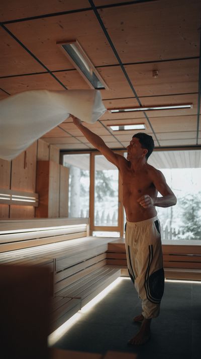 Sensoria_Sauna-05.JPG