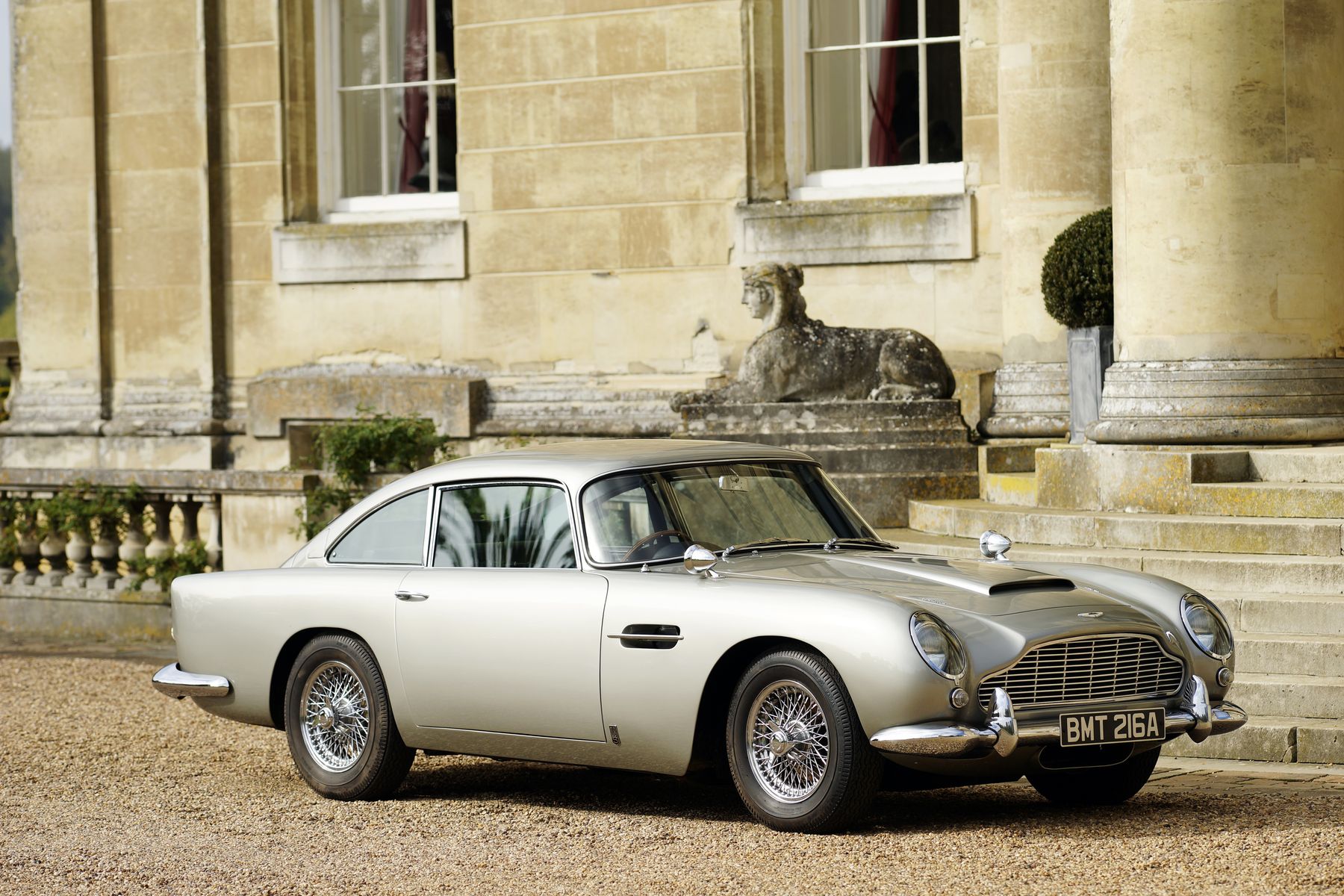 Aston Martin DB5_Boundless.JPG