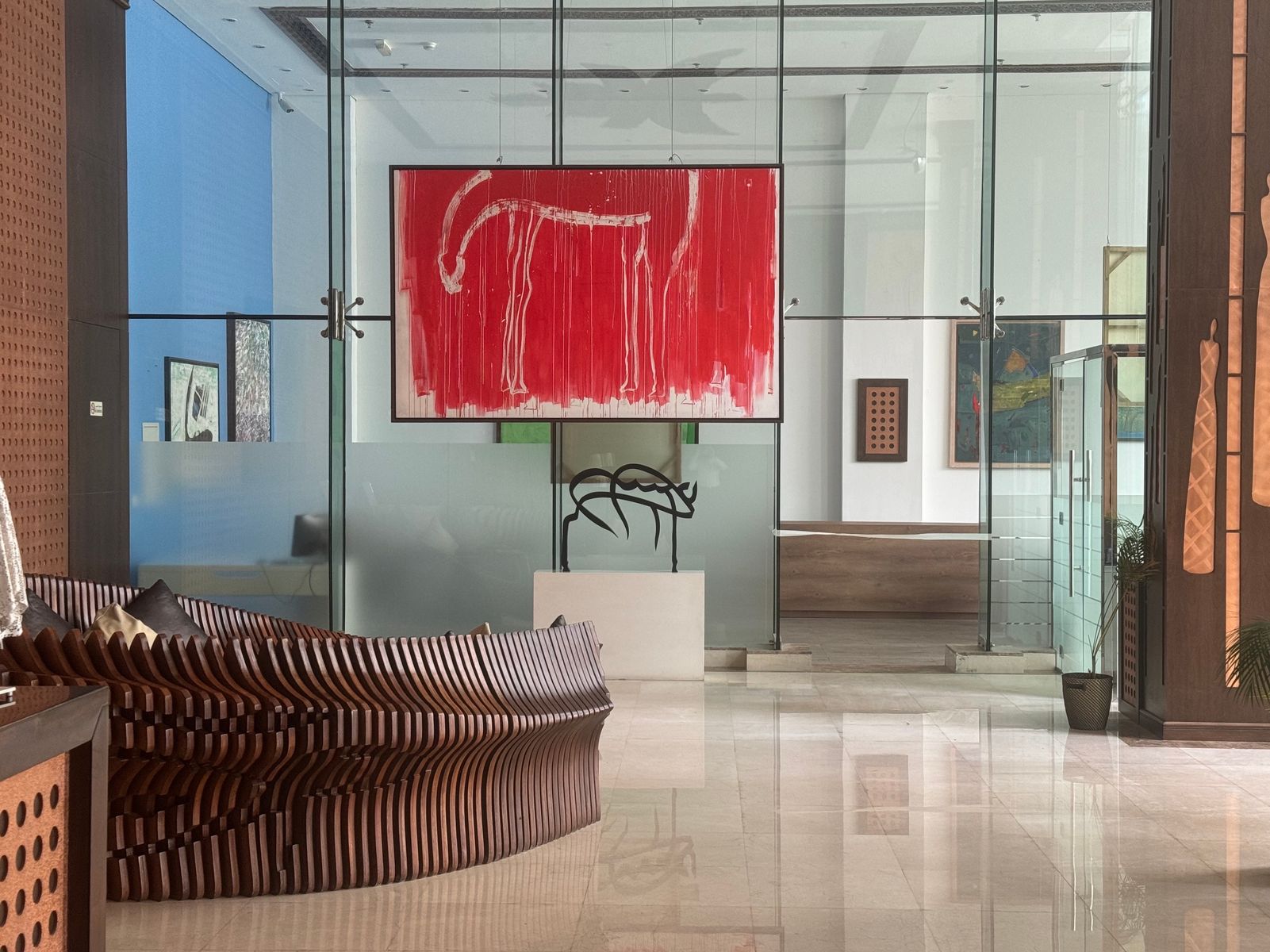 Al Bait Al Duwaliy Real Estate unveils anniversary art exhibition