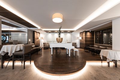 Alpiana_Bar1.jpg