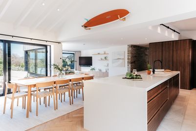 Perfect-Stays-Kew-House-1.jpg