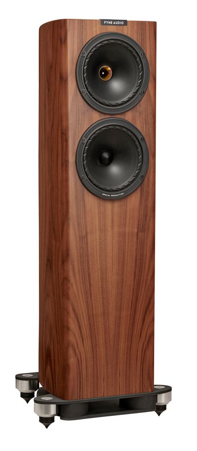 F702SP Walnut 3Q Goff.jpg