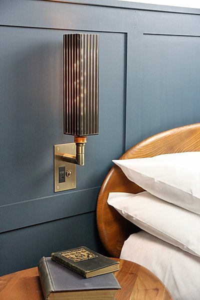 Ambassador Wall Light