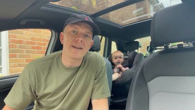 'Genius' dad hacks content - Tablet holders 
