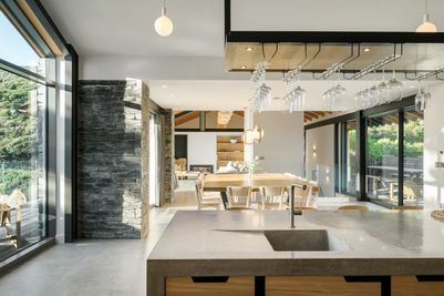 Perfect-Stays-Noordhoek-kitchen-3.jpg