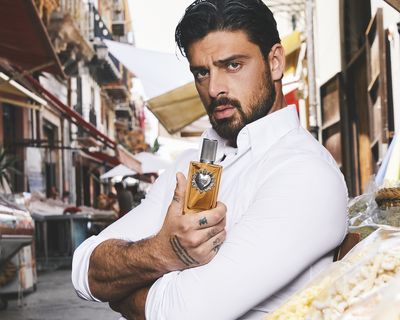 DG_FF_25_EC_TALENT_2_DEVOTION_FOR_MEN_PARFUM_100ML_8054754403138_JPG_5x4_300DPI_CMYK.jpg