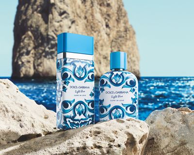 DG_FF25_LB_CP_COUPLE_LB_CAPRI_IN_LOVE_FEMALE_EDP_100ML_8054754407235_JPG_5_4_300DPI_CMYK.jpg