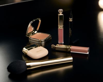 FS_WOMAN_SS25_BEAUTY_BTS_SHOTS_STILL-LIFE_SHOT_IMG_8906_5_4.jpg