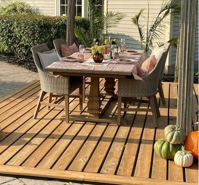 Decking patio.jpg