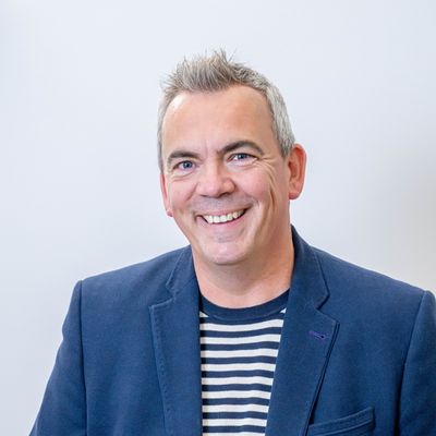 Steve Kemish IMG headshot.jpg