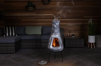 SNUG Medium Barcelona Clay Chiminea