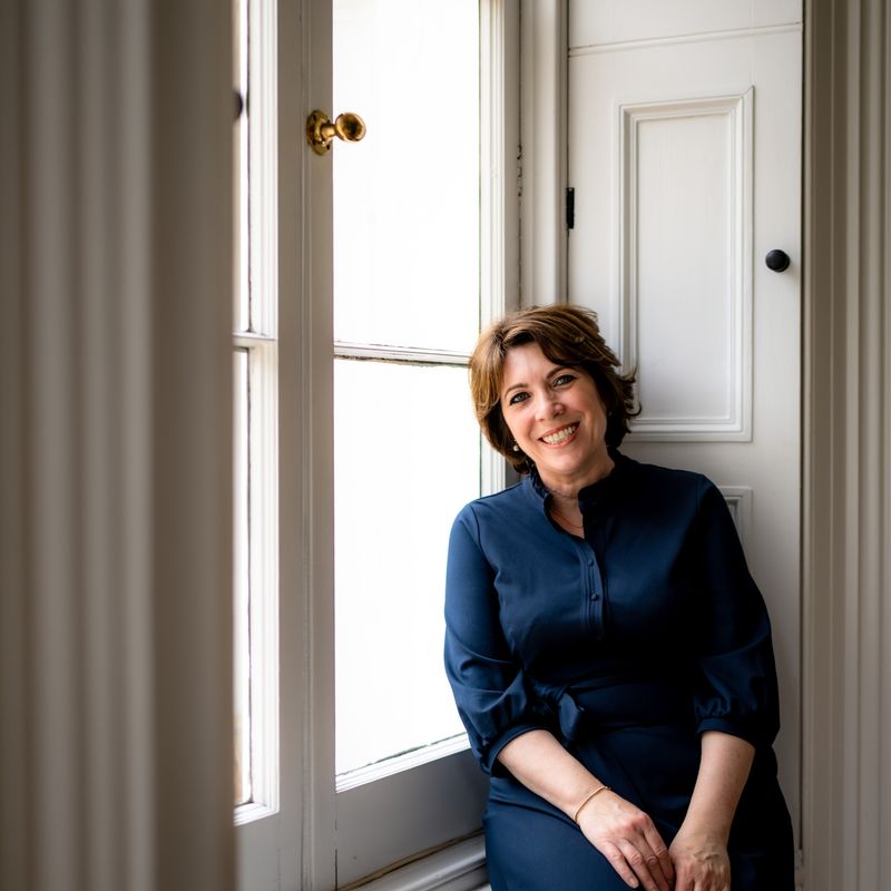 Jane Griffin, Chart.PR