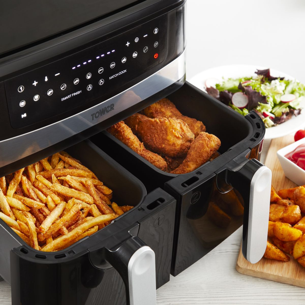 T17088 - Tower Dual Basket Air Fryer 2.jpg