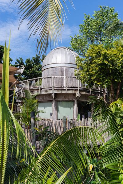 The_Observatory_at_Soneva_Kiri[1].jpg