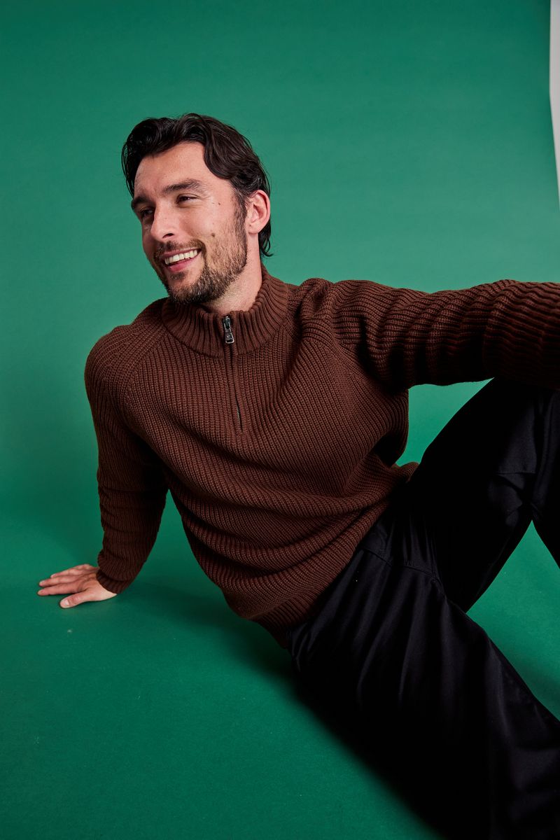 Glen Mens Chunky Knitted Zip Neck Jumper - Chestnut Brown